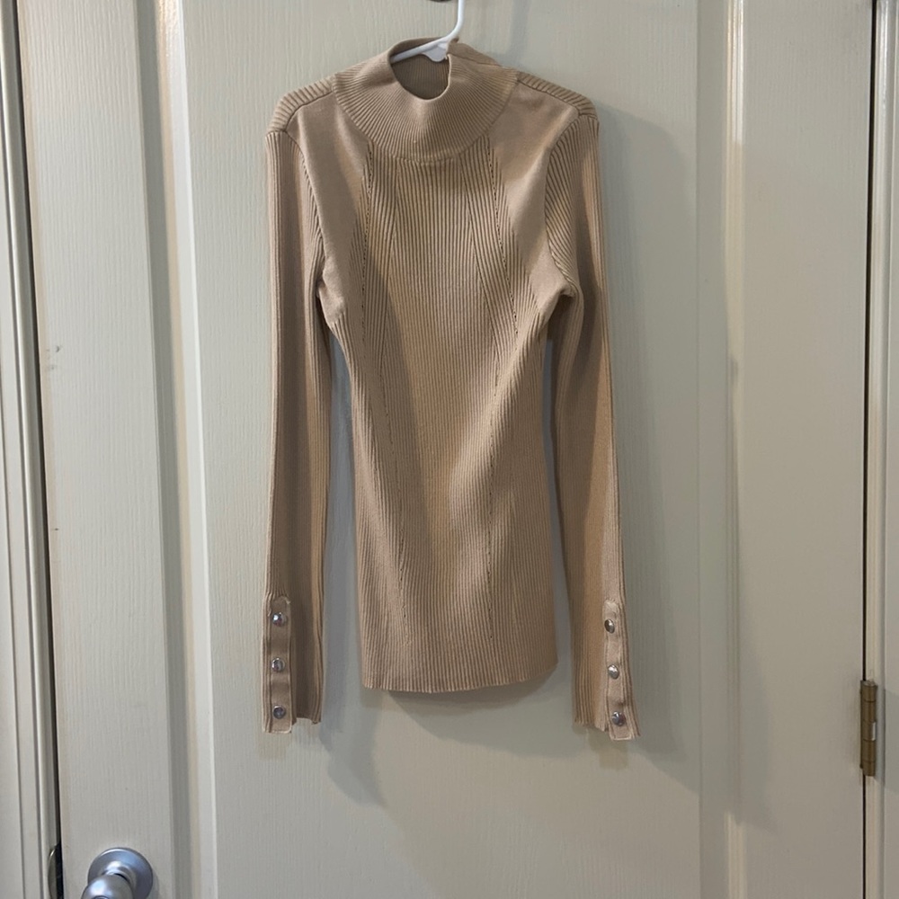 almost famous, medium light brown